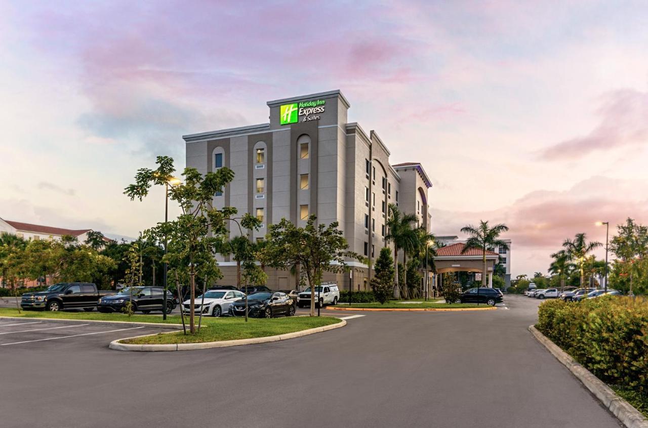 Holiday Inn Express & Suites - Miramar By Ihg Εξωτερικό φωτογραφία