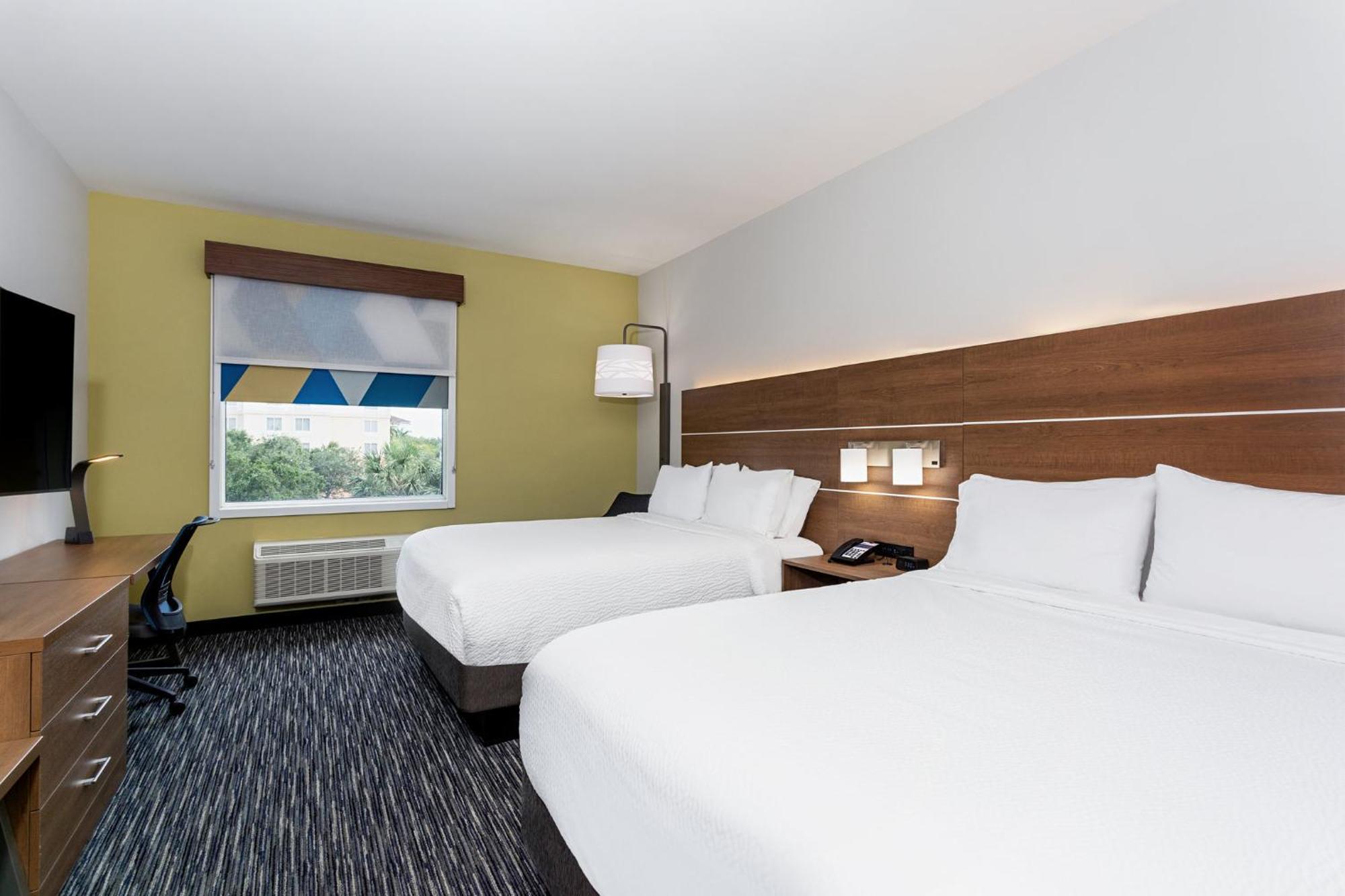Holiday Inn Express & Suites - Miramar By Ihg Εξωτερικό φωτογραφία